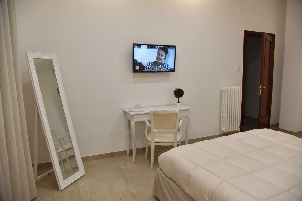 Maison Veronique Лече Екстериор снимка